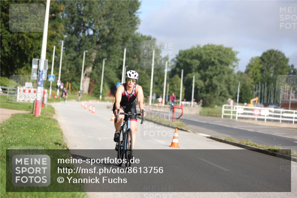 17.08.2025 - KN Förde Triathlon 2025 Yannick Fuchs http://msf.ph/oto/8613756 17.08.2025 09:23:18 Radfahren 130 meine-sportfotos.de
