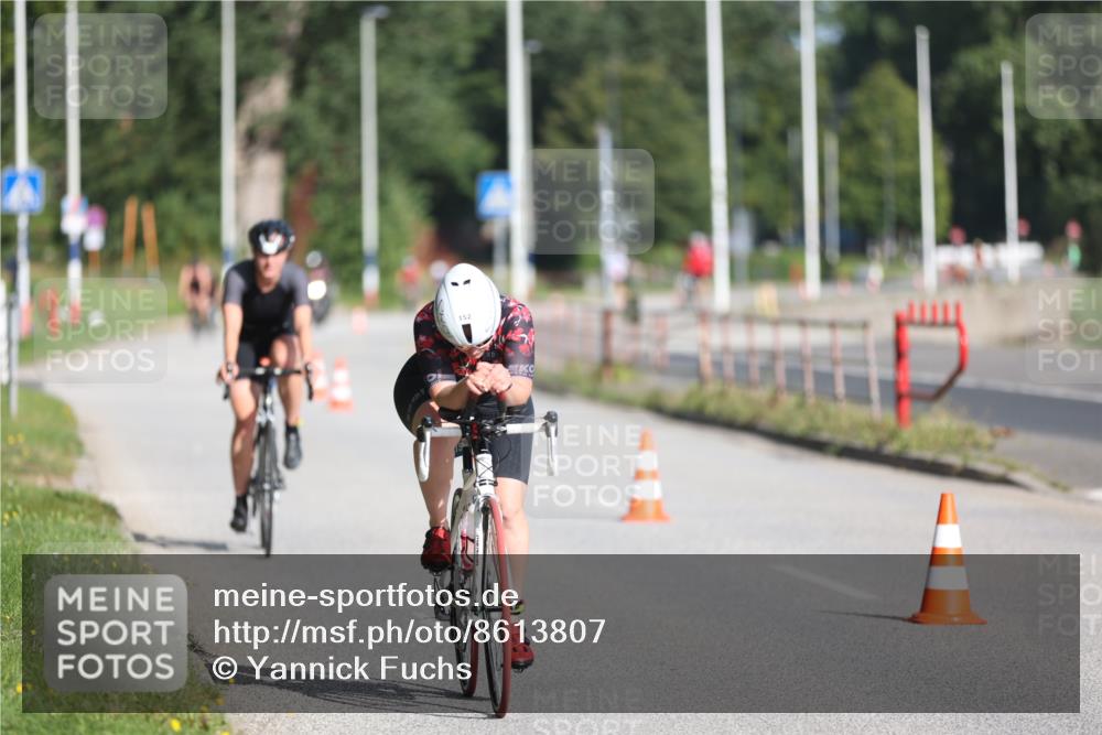 17.08.2025 - KN Förde Triathlon 2025 Yannick Fuchs http://msf.ph/oto/8613807 17.08.2025 09:23:42 Radfahren 147, 152, 122 meine-sportfotos.de
