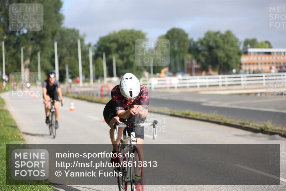 17.08.2025 - KN Förde Triathlon 2025 Yannick Fuchs http://msf.ph/oto/8613813 17.08.2025 09:23:43 Radfahren 145, 147, 152 meine-sportfotos.de