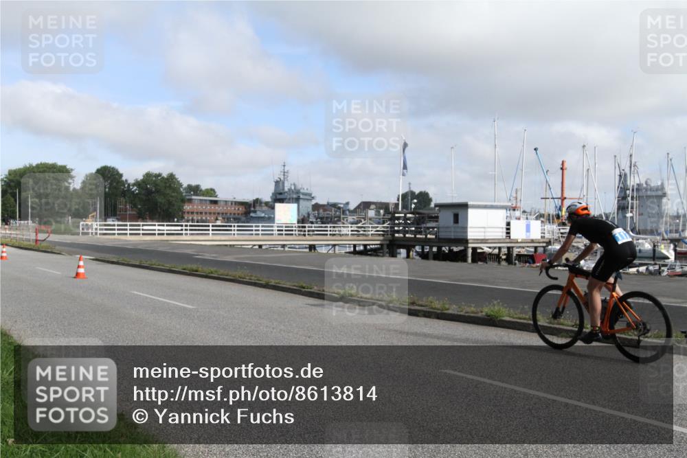 17.08.2025 - KN Förde Triathlon 2025 Yannick Fuchs http://msf.ph/oto/8613814 17.08.2025 09:50:21 Radfahren 106, 117, 231 meine-sportfotos.de