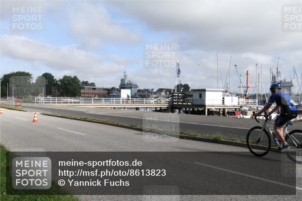 17.08.2025 - KN Förde Triathlon 2025 Yannick Fuchs http://msf.ph/oto/8613823 17.08.2025 09:50:33 Radfahren 141, 149, 189 meine-sportfotos.de