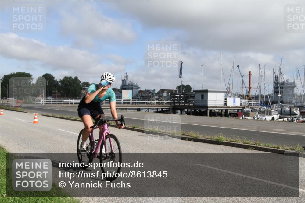 17.08.2025 - KN Förde Triathlon 2025 Yannick Fuchs http://msf.ph/oto/8613845 17.08.2025 09:51:02 Radfahren 133, 137, 192, 220 meine-sportfotos.de