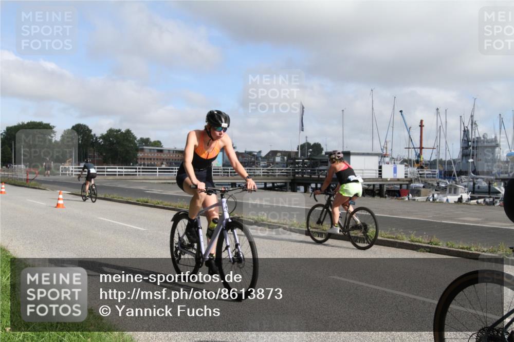 17.08.2025 - KN Förde Triathlon 2025 Yannick Fuchs http://msf.ph/oto/8613873 17.08.2025 09:51:26 Radfahren 110, 131, 153, 158, 172, 179, 181, 207, 221, 240, 241 meine-sportfotos.de