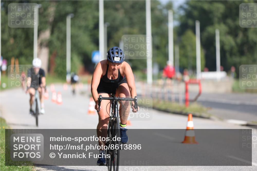 17.08.2025 - KN Förde Triathlon 2025 Yannick Fuchs http://msf.ph/oto/8613896 17.08.2025 09:24:21 Radfahren 128, 150, 162 meine-sportfotos.de