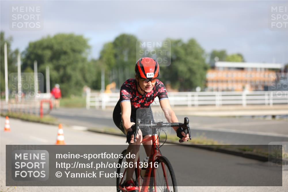 17.08.2025 - KN Förde Triathlon 2025 Yannick Fuchs http://msf.ph/oto/8613916 17.08.2025 09:24:32 Radfahren 143, 166, 252 meine-sportfotos.de