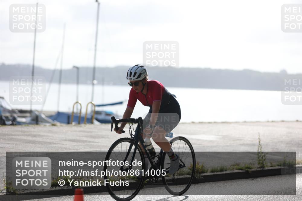 17.08.2025 - KN Förde Triathlon 2025 Yannick Fuchs http://msf.ph/oto/8614005 17.08.2025 09:25:27 Radfahren 101, 137, 160, 168, 204, 253, 149, 177 meine-sportfotos.de