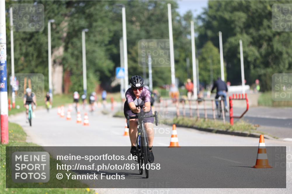 17.08.2025 - KN Förde Triathlon 2025 Yannick Fuchs http://msf.ph/oto/8614058 17.08.2025 09:25:44 Radfahren 105, 140, 164, 160, 168 meine-sportfotos.de