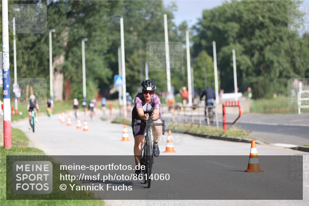 17.08.2025 - KN Förde Triathlon 2025 Yannick Fuchs http://msf.ph/oto/8614060 17.08.2025 09:25:44 Radfahren 105, 140, 164, 160, 168 meine-sportfotos.de