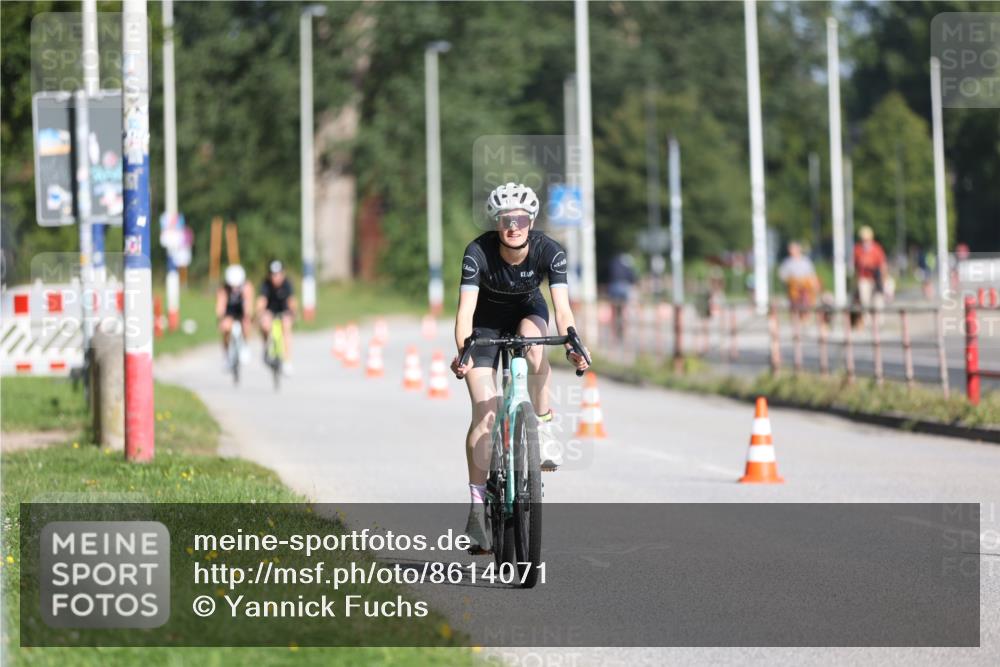 17.08.2025 - KN Förde Triathlon 2025 Yannick Fuchs http://msf.ph/oto/8614071 17.08.2025 09:25:49 Radfahren 105, 140, 144, 159, 105, 164 meine-sportfotos.de