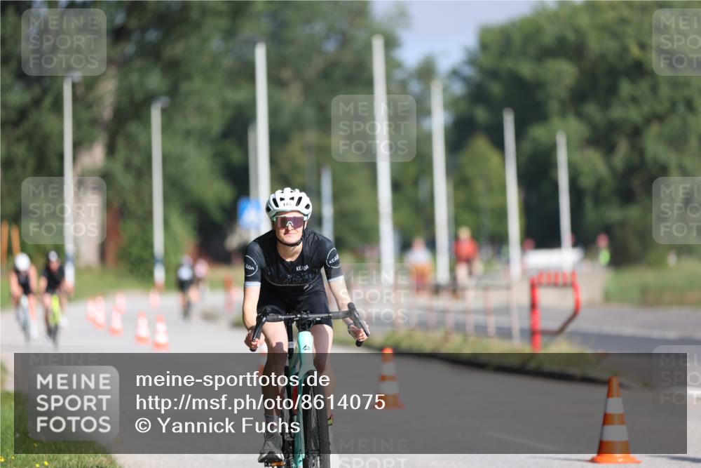 17.08.2025 - KN Förde Triathlon 2025 Yannick Fuchs http://msf.ph/oto/8614075 17.08.2025 09:25:49 Radfahren 105, 140, 144, 159, 105, 164 meine-sportfotos.de