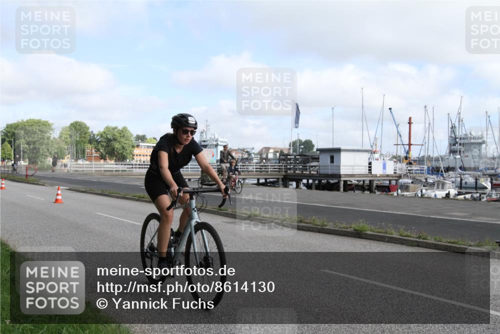 17.08.2025 - KN Förde Triathlon 2025 Yannick Fuchs http://msf.ph/oto/8614130 17.08.2025 09:55:51 Radfahren 243, 244 meine-sportfotos.de