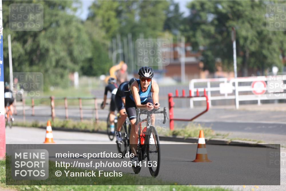 17.08.2025 - KN Förde Triathlon 2025 Yannick Fuchs http://msf.ph/oto/8614153 17.08.2025 09:26:56 Radfahren 101, 180, 253, 250, 254 meine-sportfotos.de
