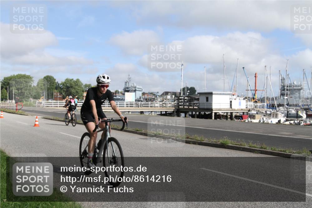 17.08.2025 - KN Förde Triathlon 2025 Yannick Fuchs http://msf.ph/oto/8614216 17.08.2025 09:57:54 Radfahren 120, 150, 243 meine-sportfotos.de