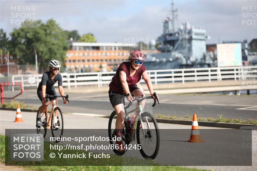 17.08.2025 - KN Förde Triathlon 2025 Yannick Fuchs http://msf.ph/oto/8614245 17.08.2025 09:28:18 Radfahren 106, 114, 153, 155, 156, 161, 163, 184, 189, 220, 240, 241, 114, 116, 131, 156, 173, 181, 185, 187, 240 meine-sportfotos.de