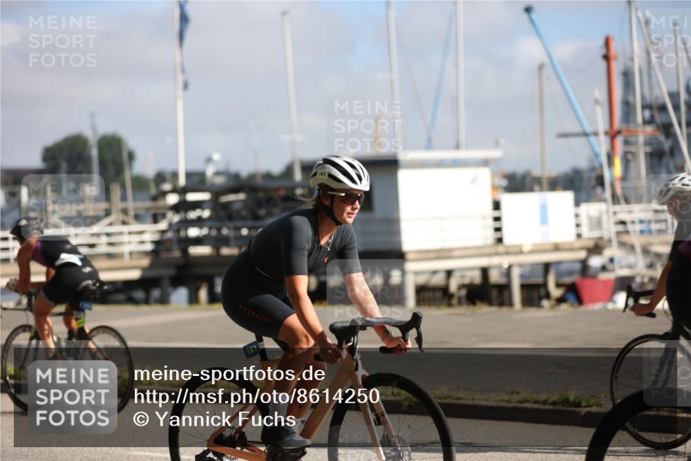 17.08.2025 - KN Förde Triathlon 2025 Yannick Fuchs http://msf.ph/oto/8614250 17.08.2025 09:28:19 Radfahren 106, 153, 155, 161, 163, 184, 189, 220, 241, 106, 114, 131, 156, 173, 181, 185, 187, 240, 241 meine-sportfotos.de