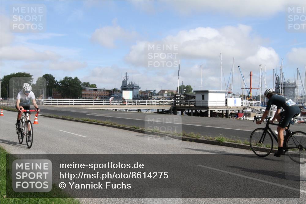 17.08.2025 - KN Förde Triathlon 2025 Yannick Fuchs http://msf.ph/oto/8614275 17.08.2025 10:00:06 Radfahren 118, 120, 173, 179, 189, 192, 240, 241, 248 meine-sportfotos.de