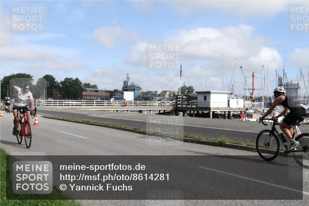 17.08.2025 - KN Förde Triathlon 2025 Yannick Fuchs http://msf.ph/oto/8614281 17.08.2025 10:00:11 Radfahren 118, 120, 173, 179, 189, 192, 240, 241, 249 meine-sportfotos.de