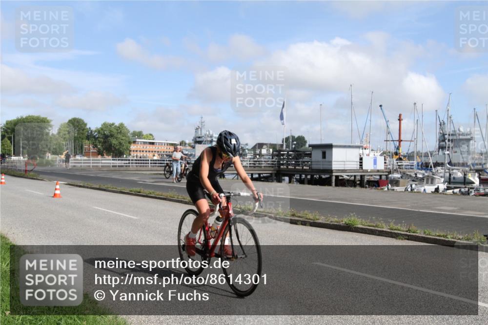 17.08.2025 - KN Förde Triathlon 2025 Yannick Fuchs http://msf.ph/oto/8614301 17.08.2025 10:01:23 Radfahren 158, 204 meine-sportfotos.de