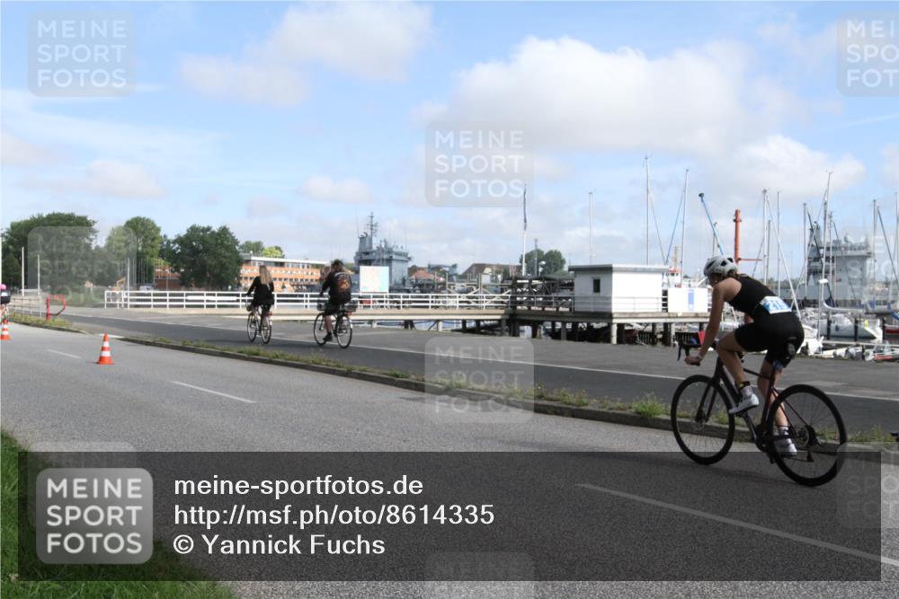 17.08.2025 - KN Förde Triathlon 2025 Yannick Fuchs http://msf.ph/oto/8614335 17.08.2025 10:03:36 Radfahren 149, 183, 202, 213, 215, 223, 242 meine-sportfotos.de
