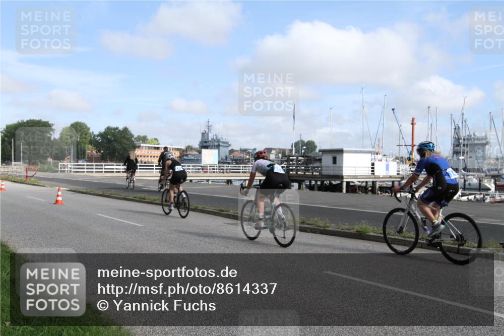 17.08.2025 - KN Förde Triathlon 2025 Yannick Fuchs http://msf.ph/oto/8614337 17.08.2025 10:03:37 Radfahren 149, 183, 202, 213, 215, 221, 223, 242 meine-sportfotos.de
