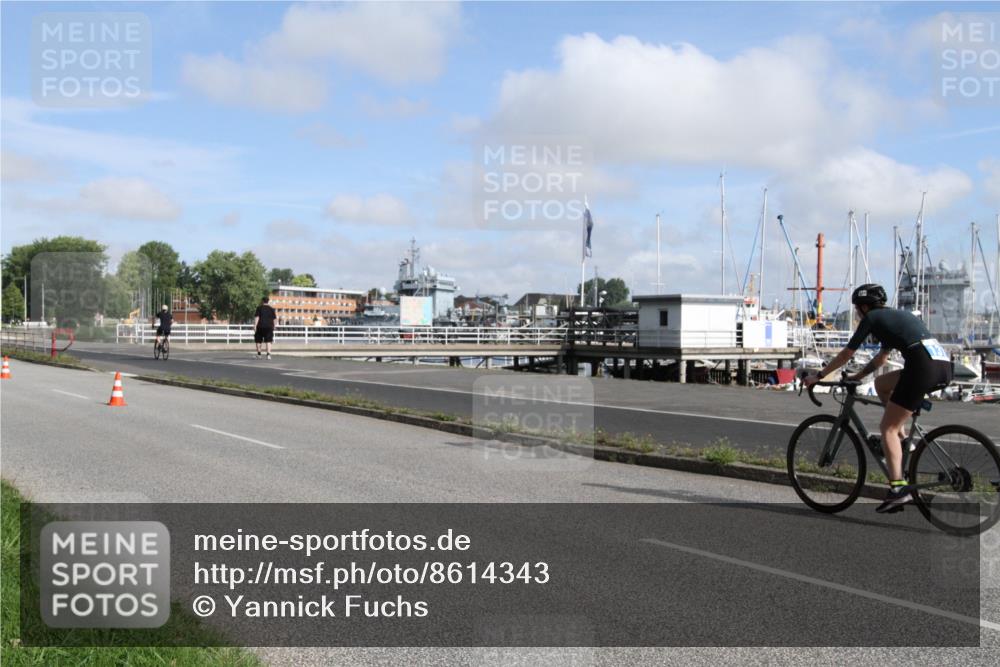 17.08.2025 - KN Förde Triathlon 2025 Yannick Fuchs http://msf.ph/oto/8614343 17.08.2025 10:03:57 Radfahren 131, 210 meine-sportfotos.de