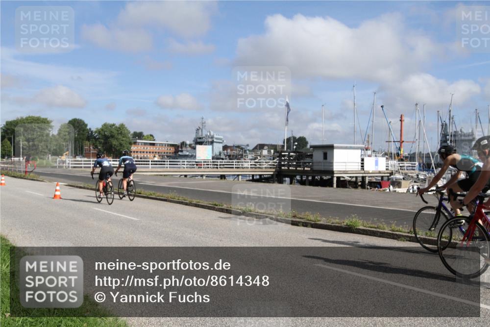 17.08.2025 - KN Förde Triathlon 2025 Yannick Fuchs http://msf.ph/oto/8614348 17.08.2025 10:04:15 Radfahren 111, 196, 211, 218, 224, 234 meine-sportfotos.de