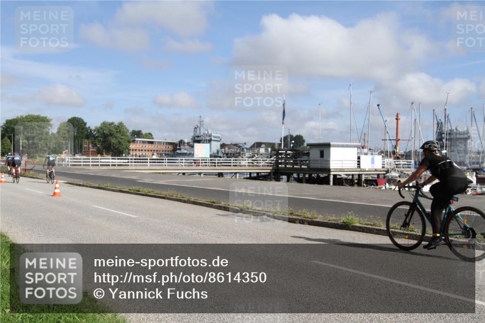 17.08.2025 - KN Förde Triathlon 2025 Yannick Fuchs http://msf.ph/oto/8614350 17.08.2025 10:04:18 Radfahren 111, 196, 211, 218, 224, 234 meine-sportfotos.de