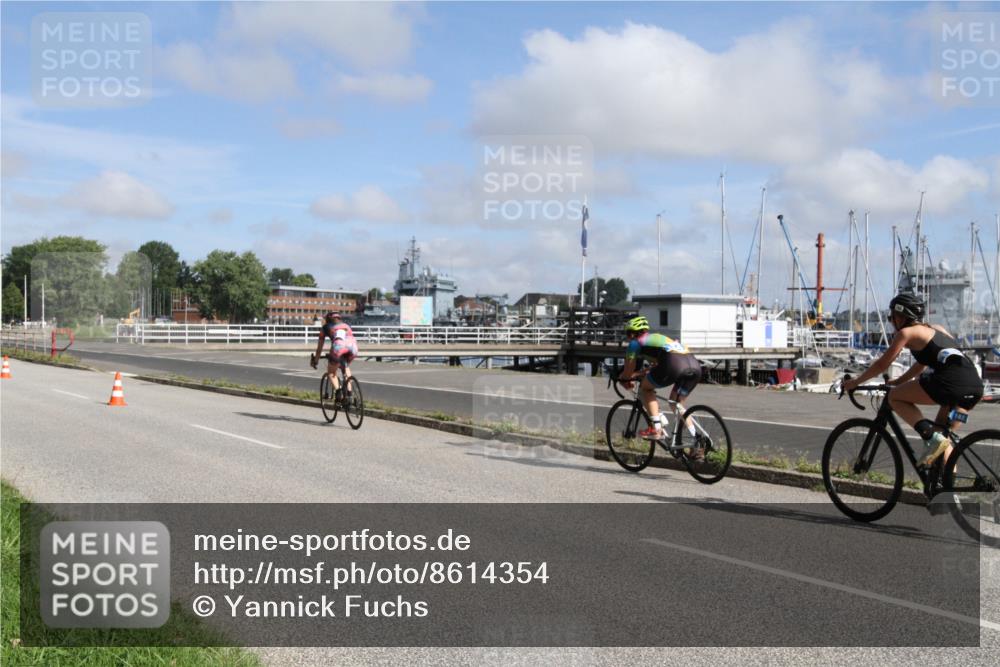 17.08.2025 - KN Förde Triathlon 2025 Yannick Fuchs http://msf.ph/oto/8614354 17.08.2025 10:04:33 Radfahren 182, 184, 188 meine-sportfotos.de