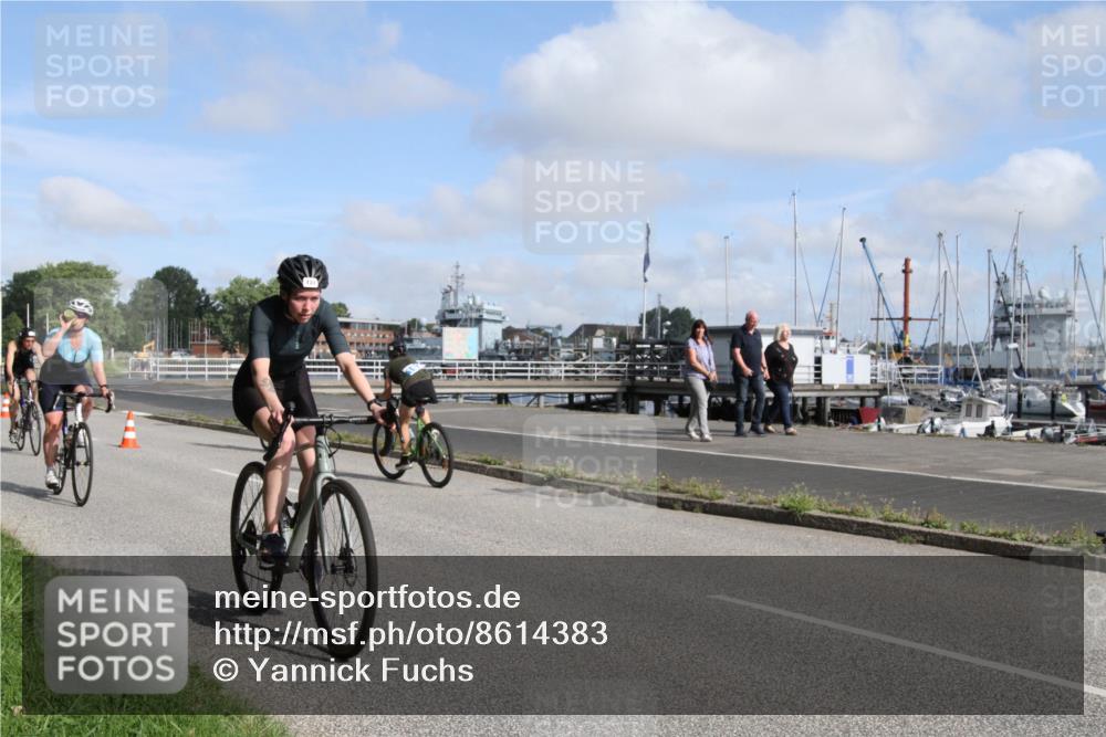 17.08.2025 - KN Förde Triathlon 2025 Yannick Fuchs http://msf.ph/oto/8614383 17.08.2025 10:06:01 Radfahren 111, 131, 174, 210, 211, 218, 234 meine-sportfotos.de