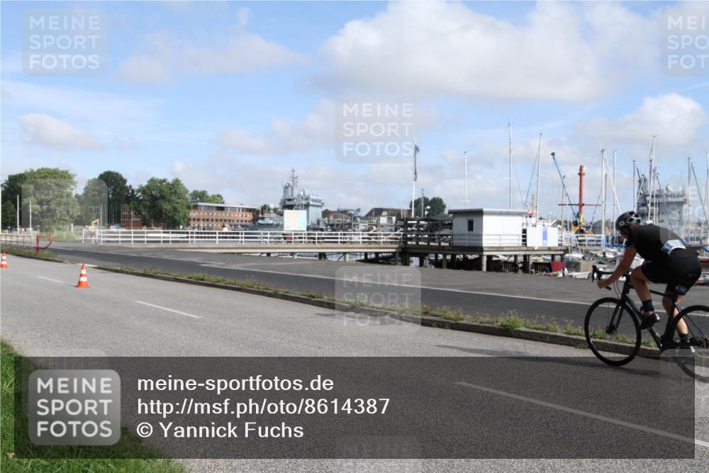 17.08.2025 - KN Förde Triathlon 2025 Yannick Fuchs http://msf.ph/oto/8614387 17.08.2025 10:06:11 Radfahren 167, 196, 199, 218, 244 meine-sportfotos.de