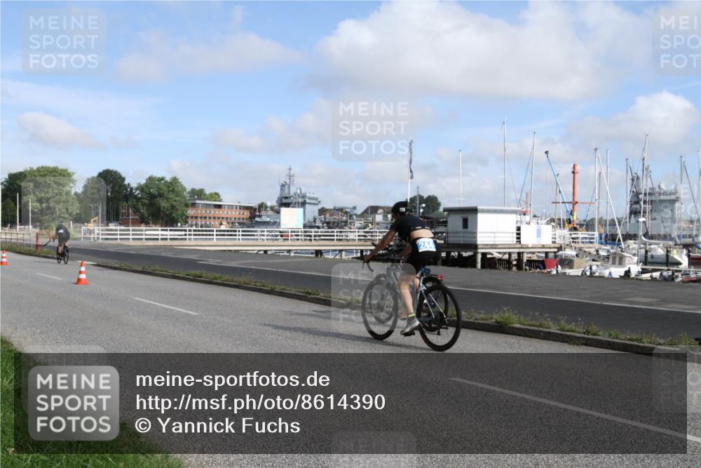 17.08.2025 - KN Förde Triathlon 2025 Yannick Fuchs http://msf.ph/oto/8614390 17.08.2025 10:06:15 Radfahren 167, 196, 199, 244 meine-sportfotos.de