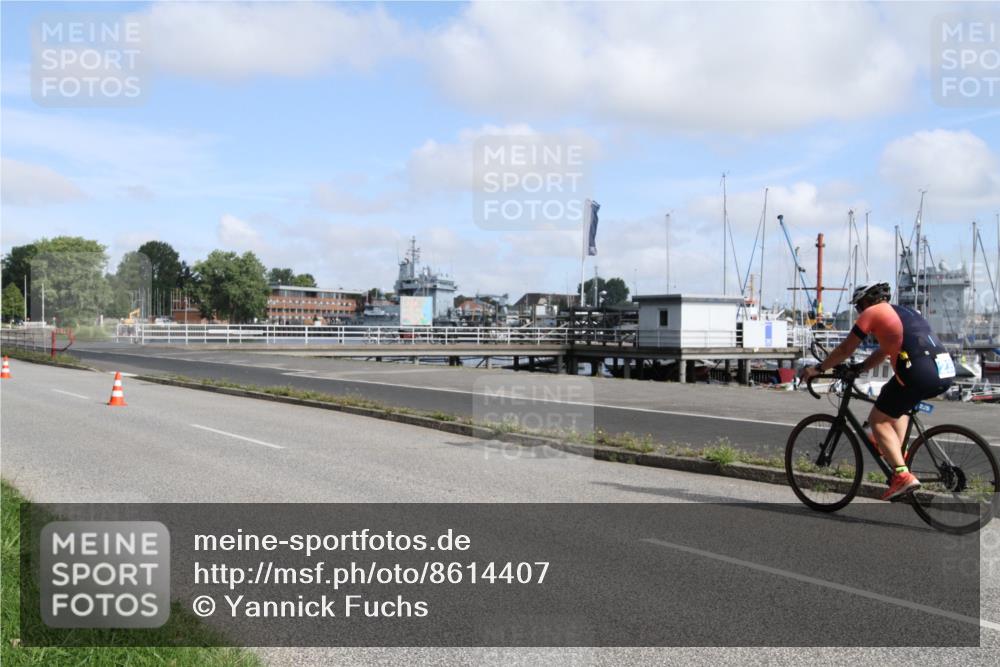 17.08.2025 - KN Förde Triathlon 2025 Yannick Fuchs http://msf.ph/oto/8614407 17.08.2025 10:07:39 Radfahren 195, 201, 235, 243 meine-sportfotos.de