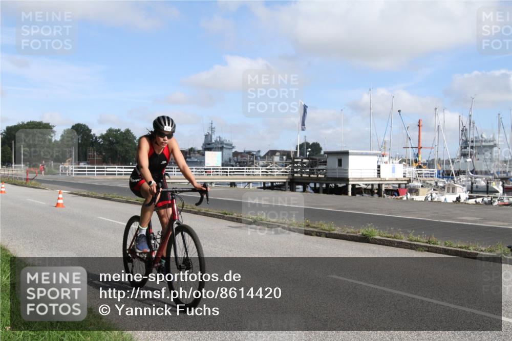 17.08.2025 - KN Förde Triathlon 2025 Yannick Fuchs http://msf.ph/oto/8614420 17.08.2025 10:09:10 Radfahren 197, 237 meine-sportfotos.de