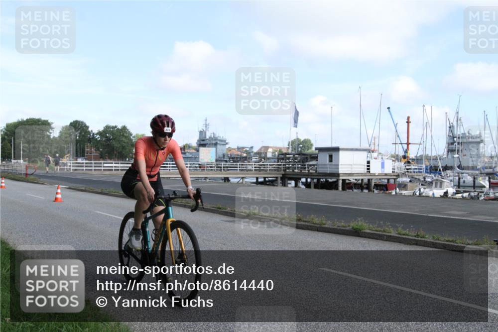 17.08.2025 - KN Förde Triathlon 2025 Yannick Fuchs http://msf.ph/oto/8614440 17.08.2025 10:12:00 Radfahren 225 meine-sportfotos.de