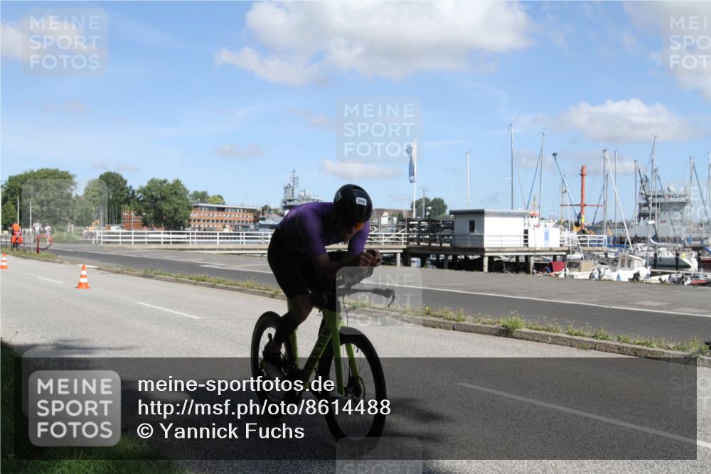 17.08.2025 - KN Förde Triathlon 2025 Yannick Fuchs http://msf.ph/oto/8614488 17.08.2025 11:01:32 Radfahren 266, 268, 274 meine-sportfotos.de