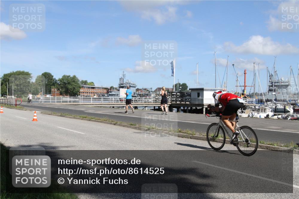 17.08.2025 - KN Förde Triathlon 2025 Yannick Fuchs http://msf.ph/oto/8614525 17.08.2025 11:05:26 Radfahren 306, 307, 389 meine-sportfotos.de