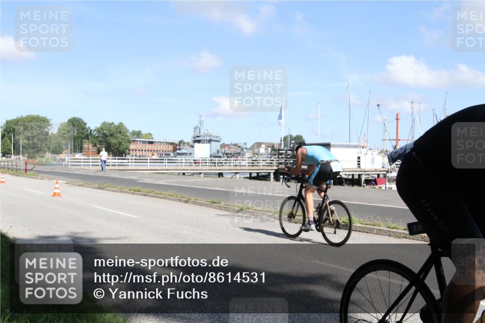 17.08.2025 - KN Förde Triathlon 2025 Yannick Fuchs http://msf.ph/oto/8614531 17.08.2025 11:06:06 Radfahren 288, 303, 310 meine-sportfotos.de