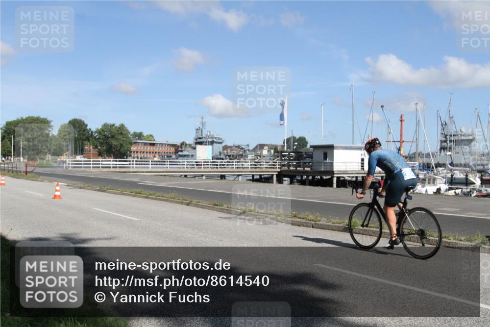 17.08.2025 - KN Förde Triathlon 2025 Yannick Fuchs http://msf.ph/oto/8614540 17.08.2025 11:07:07 Radfahren 295, 304, 389 meine-sportfotos.de