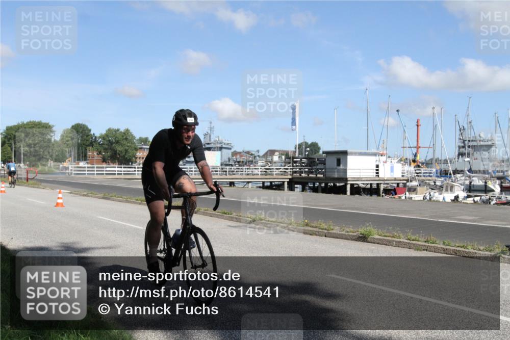 17.08.2025 - KN Förde Triathlon 2025 Yannick Fuchs http://msf.ph/oto/8614541 17.08.2025 11:07:10 Radfahren 261, 295, 304 meine-sportfotos.de