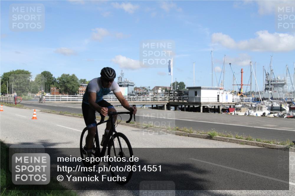 17.08.2025 - KN Förde Triathlon 2025 Yannick Fuchs http://msf.ph/oto/8614551 17.08.2025 11:08:03 Radfahren 297, 299 meine-sportfotos.de