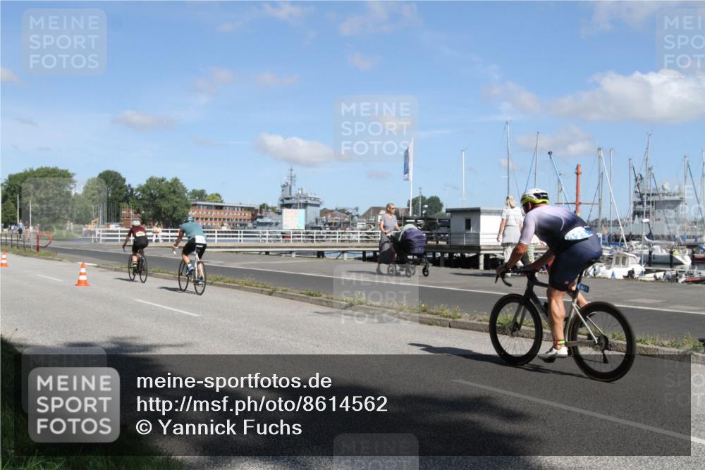 17.08.2025 - KN Förde Triathlon 2025 Yannick Fuchs http://msf.ph/oto/8614562 17.08.2025 11:08:42 Radfahren 261, 311, 323, 602, 605 meine-sportfotos.de