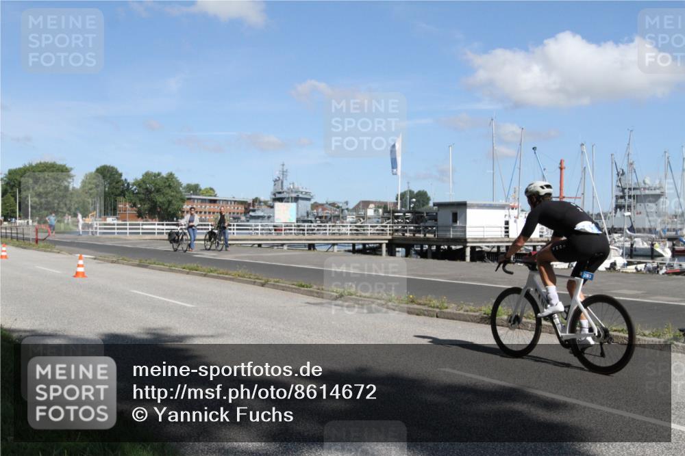 17.08.2025 - KN Förde Triathlon 2025 Yannick Fuchs http://msf.ph/oto/8614672 17.08.2025 11:13:00 Radfahren 263, 267, 339, 348, 360, 372, 606, 610 meine-sportfotos.de