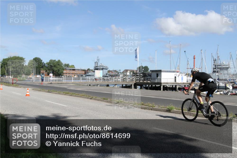 17.08.2025 - KN Förde Triathlon 2025 Yannick Fuchs http://msf.ph/oto/8614699 17.08.2025 11:13:53 Radfahren 271, 291, 307, 354, 371 meine-sportfotos.de