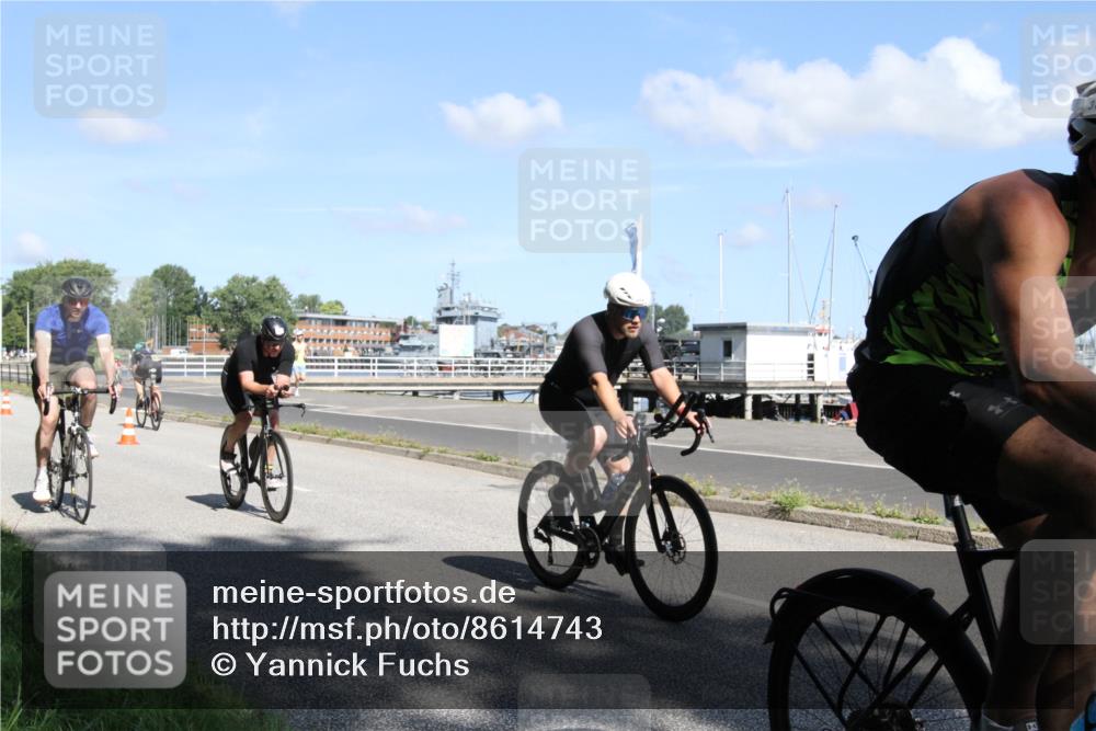 17.08.2025 - KN Förde Triathlon 2025 Yannick Fuchs http://msf.ph/oto/8614743 17.08.2025 11:15:12 Radfahren 281, 345, 353, 374, 380, 619, 621, 625, 632, 642 meine-sportfotos.de