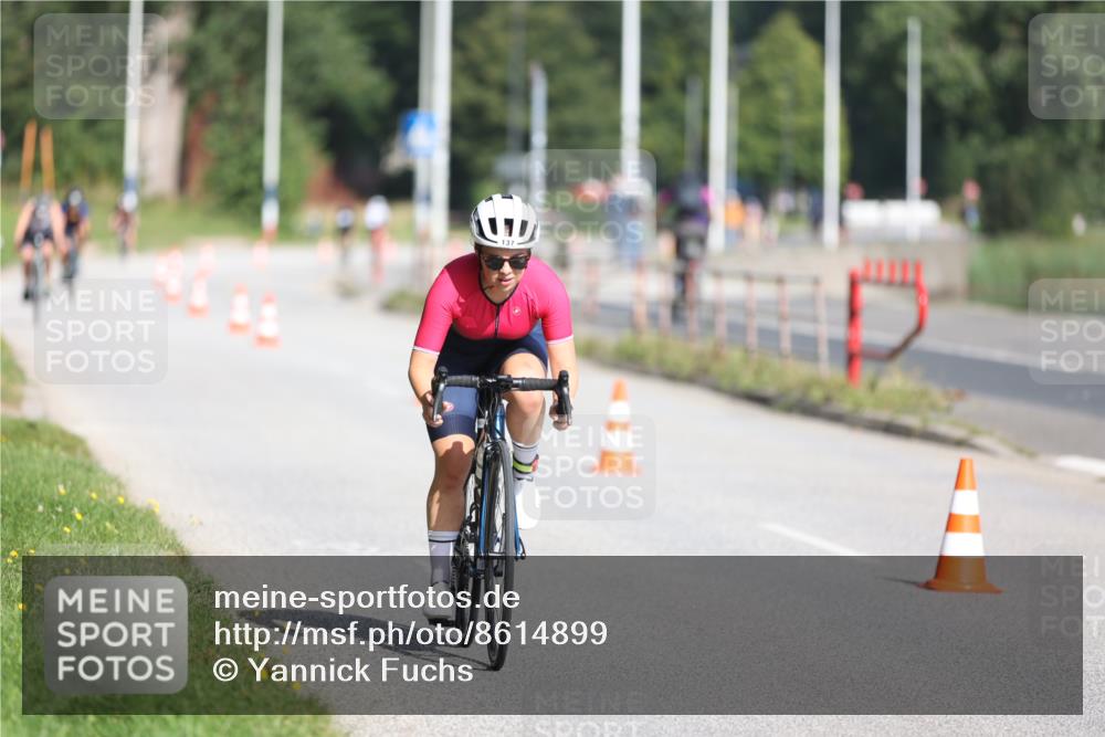 17.08.2025 - KN Förde Triathlon 2025 Yannick Fuchs http://msf.ph/oto/8614899 17.08.2025 10:02:49 Radfahren 137, 153, 181 meine-sportfotos.de