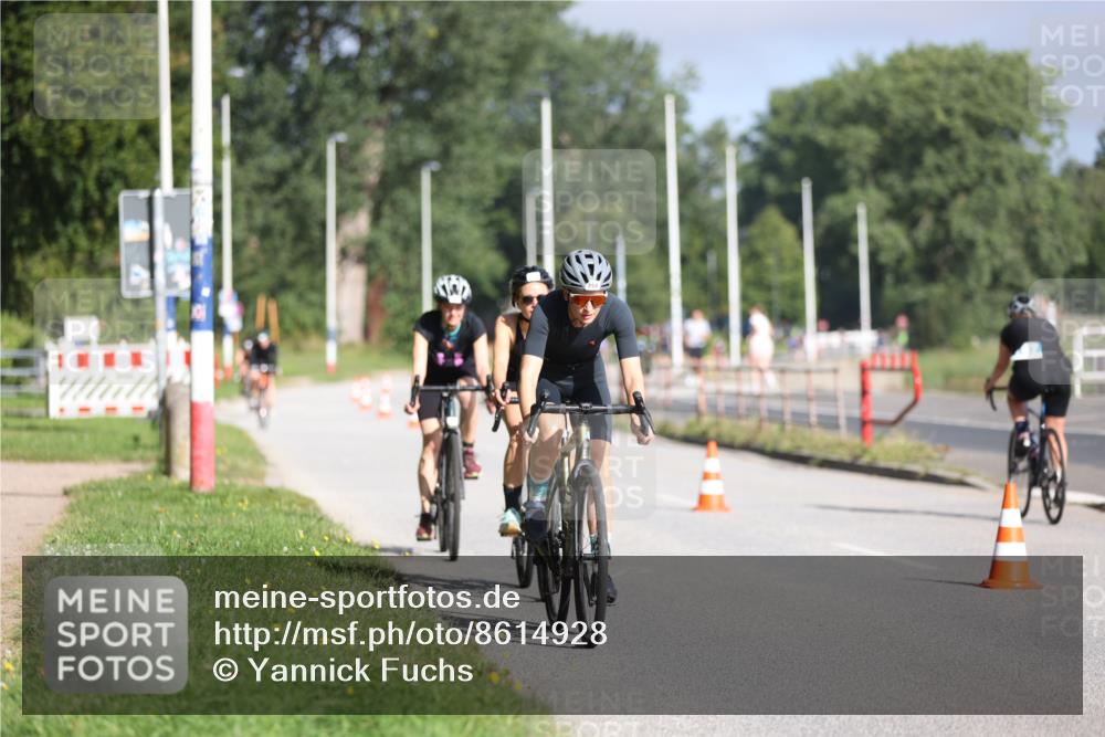 17.08.2025 - KN Förde Triathlon 2025 Yannick Fuchs http://msf.ph/oto/8614928 17.08.2025 09:28:40 Radfahren 119, 175, 176, 182, 202, 250, 254, 167, 172 meine-sportfotos.de
