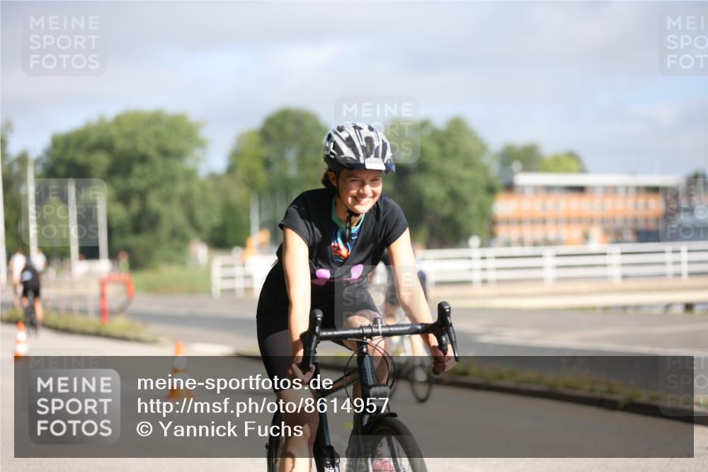 17.08.2025 - KN Förde Triathlon 2025 Yannick Fuchs http://msf.ph/oto/8614957 17.08.2025 09:28:42 Radfahren 119, 175, 176, 182, 250, 254, 167, 172, 202 meine-sportfotos.de