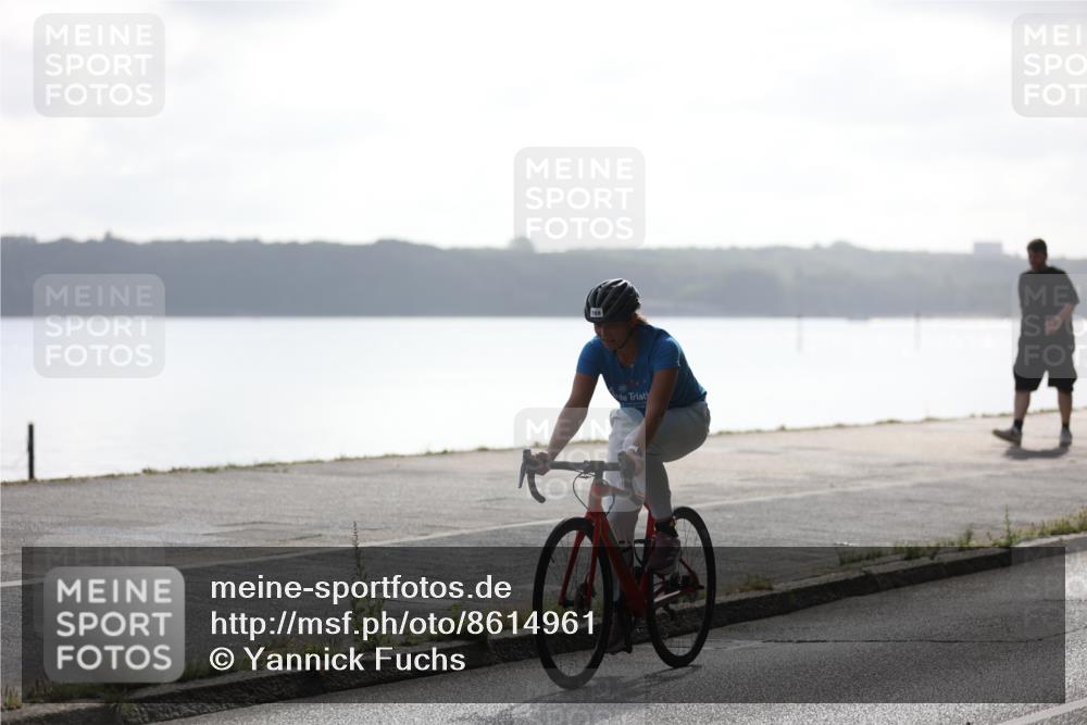 17.08.2025 - KN Förde Triathlon 2025 Yannick Fuchs http://msf.ph/oto/8614961 17.08.2025 10:03:18 Radfahren 158, 169 meine-sportfotos.de