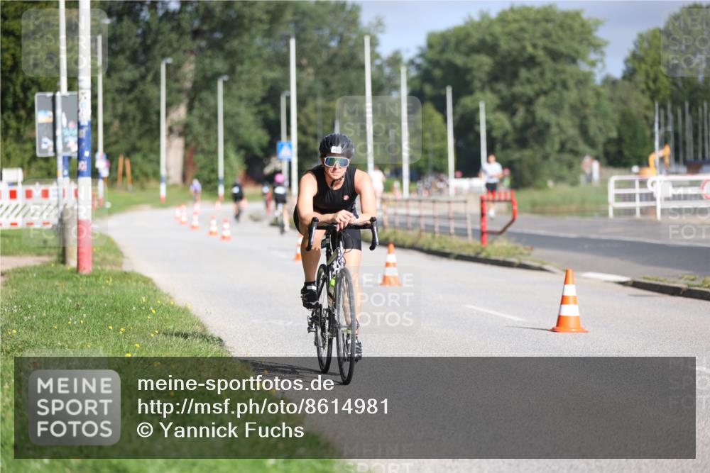 17.08.2025 - KN Förde Triathlon 2025 Yannick Fuchs http://msf.ph/oto/8614981 17.08.2025 09:28:48 Radfahren 175, 250, 119, 176, 182, 254 meine-sportfotos.de