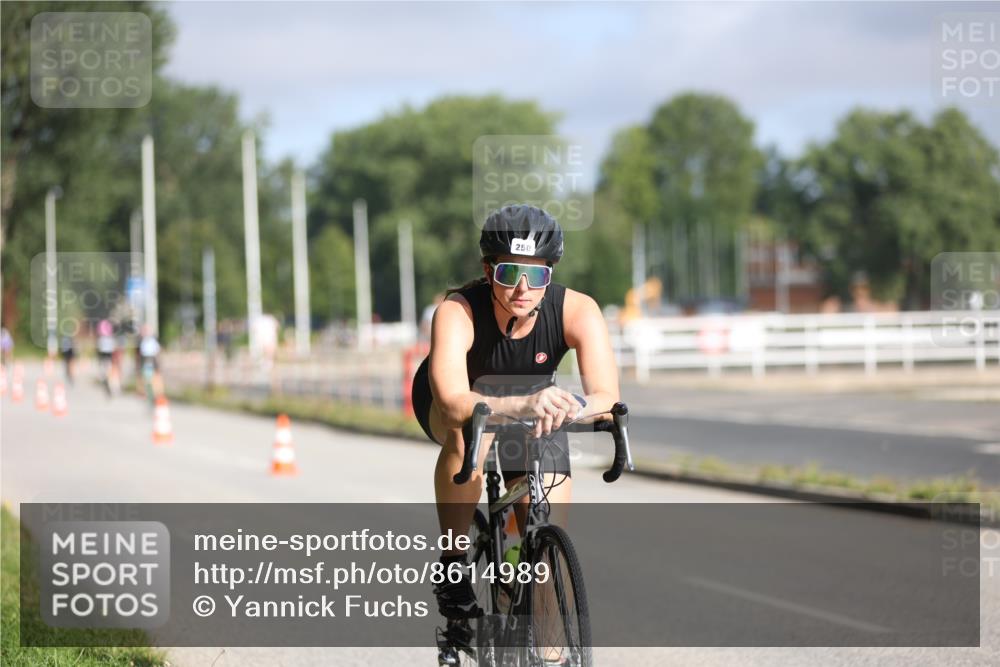 17.08.2025 - KN Förde Triathlon 2025 Yannick Fuchs http://msf.ph/oto/8614989 17.08.2025 09:28:49 Radfahren 175, 250, 119, 175, 176, 182, 254 meine-sportfotos.de